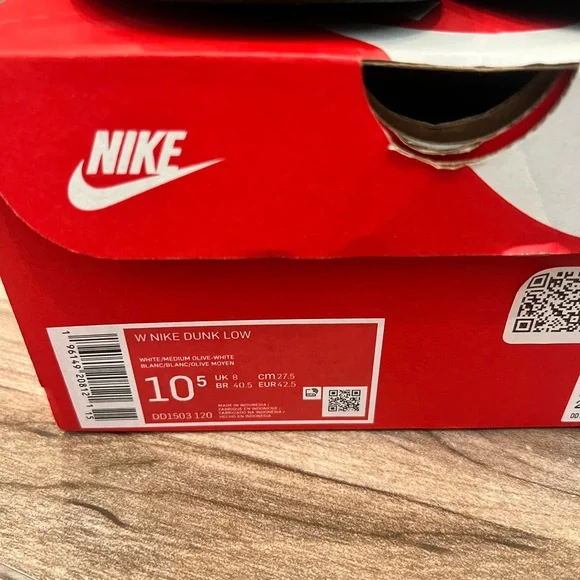 Nike Dunk Low Miami Hurricanes Gorge Green Total Orange Men's Size 9 - Picture 4 of 7